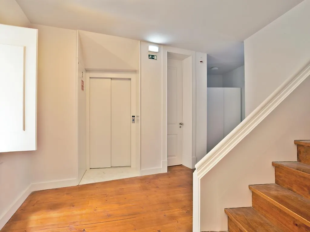 Lisbon Five Stars Apartments Combro 7