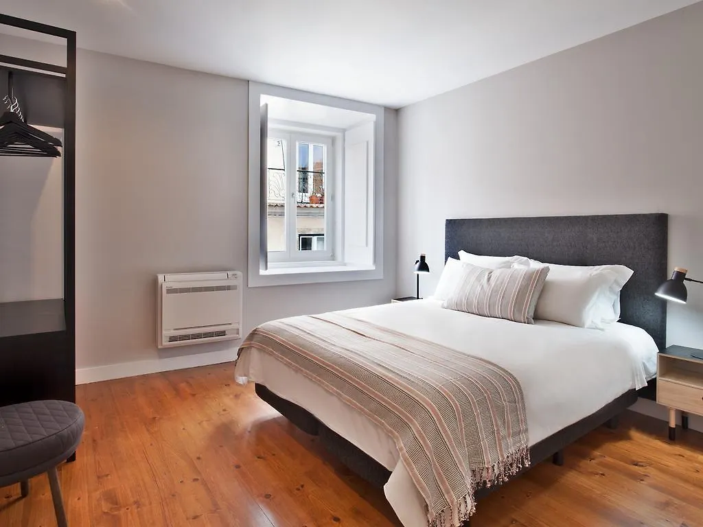 Lisbon Five Stars Apartments Combro 7