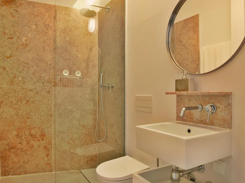 Lisbon Five Stars Apartments Combro 7 Portugal