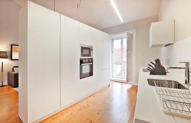 Lisbon Five Stars Apartments Combro 7